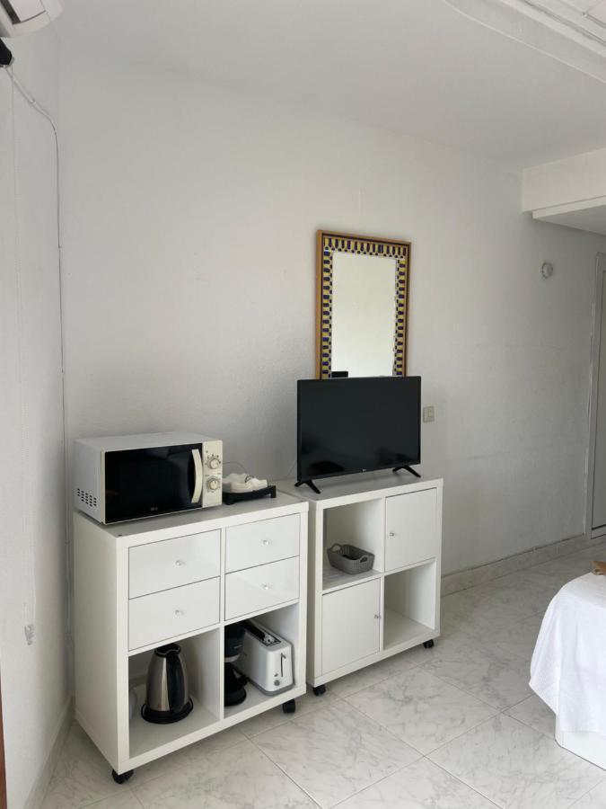 Calle Manuel Mena 4 Apartment *